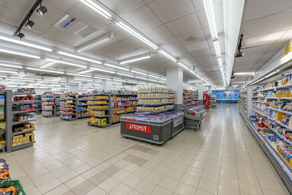 Shop Fuengirola Málaga - image 17