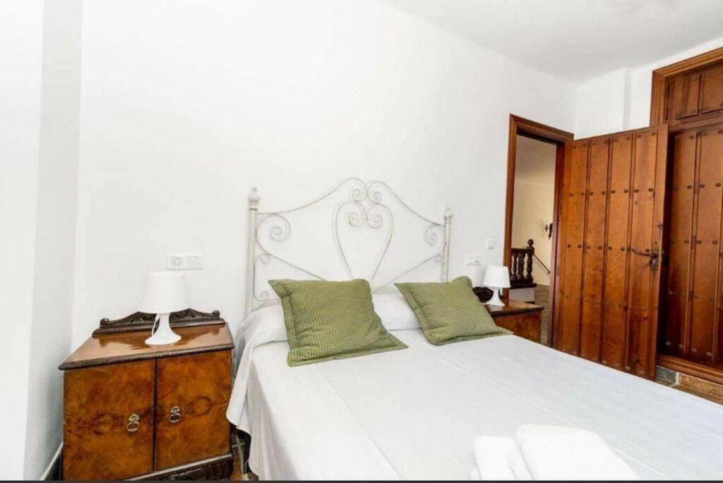 Detached Villa Frigiliana Málaga - image 16