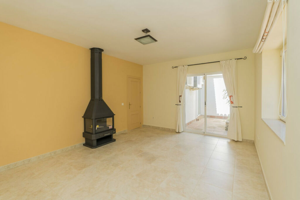 Detached Villa Valtocado Málaga - image 18