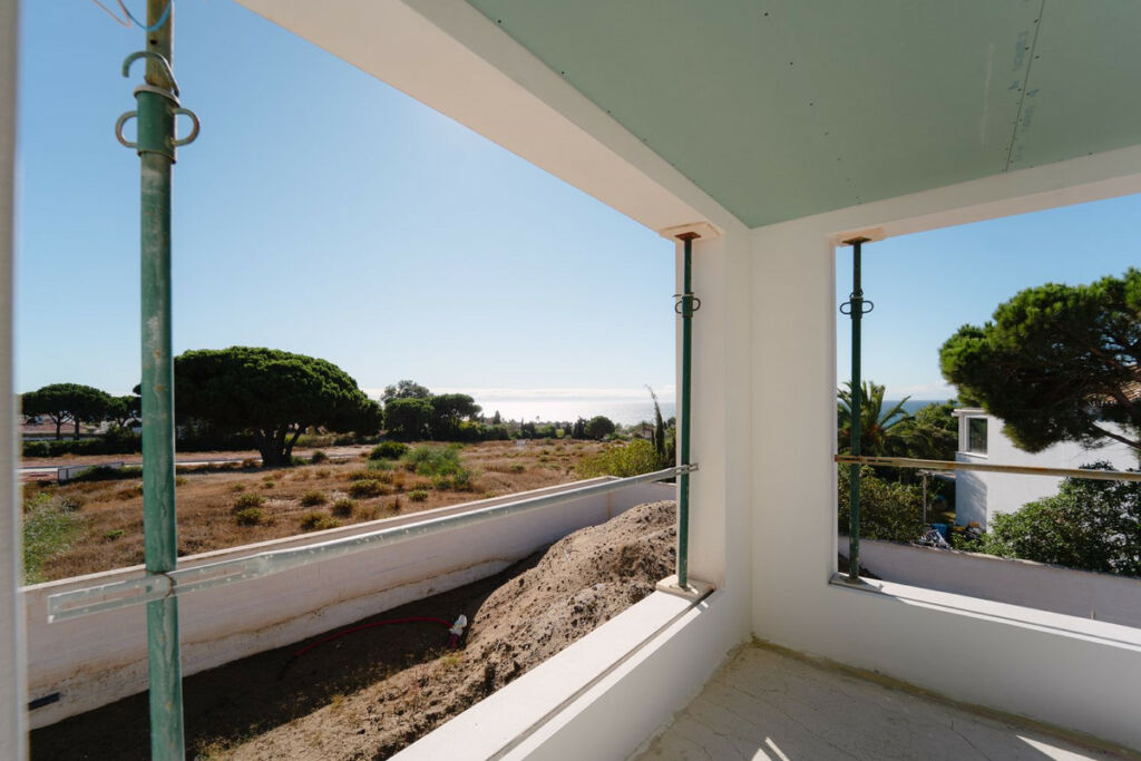 Detached Villa Las Chapas Málaga - image 18