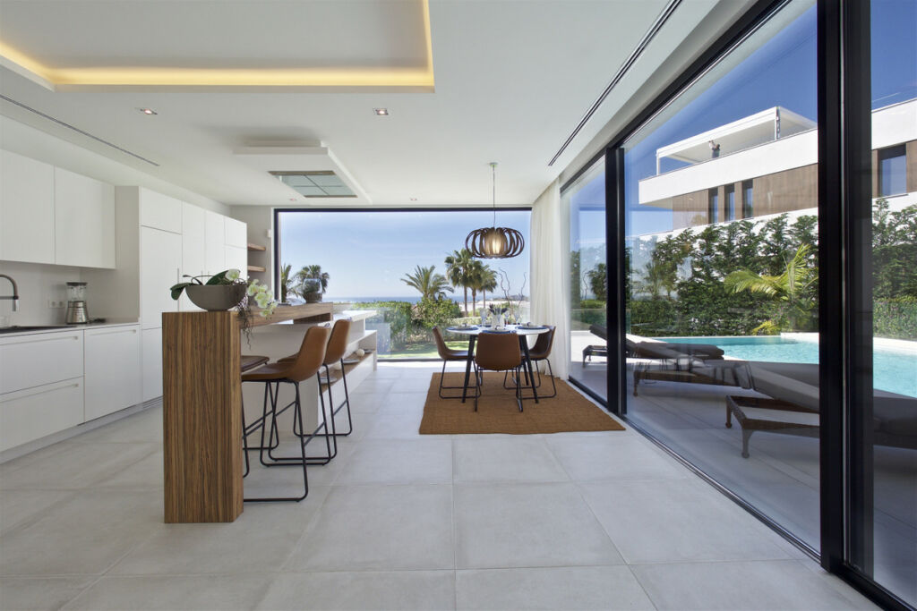 Detached Villa Benahavís Málaga - image 18