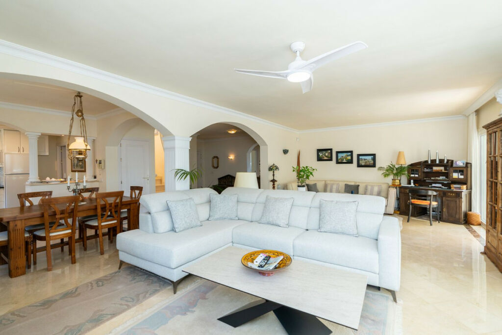 Detached Villa Torrenueva Málaga - image 19