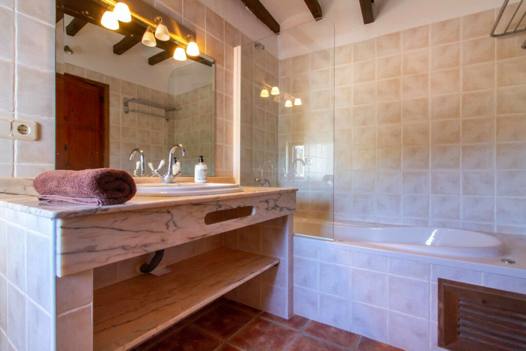 Townhouse Polop Alicante - image 18