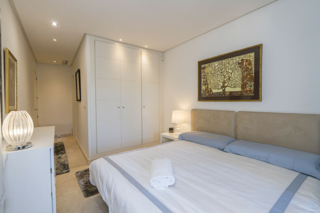Ground Floor Apartment Nueva Andalucía Málaga - image 18