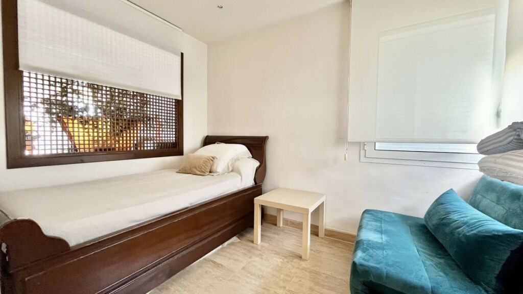 Penthouse Río Real Málaga - image 18