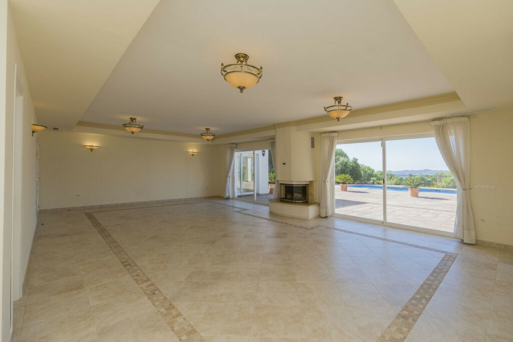 Detached Villa Valtocado Málaga - image 19