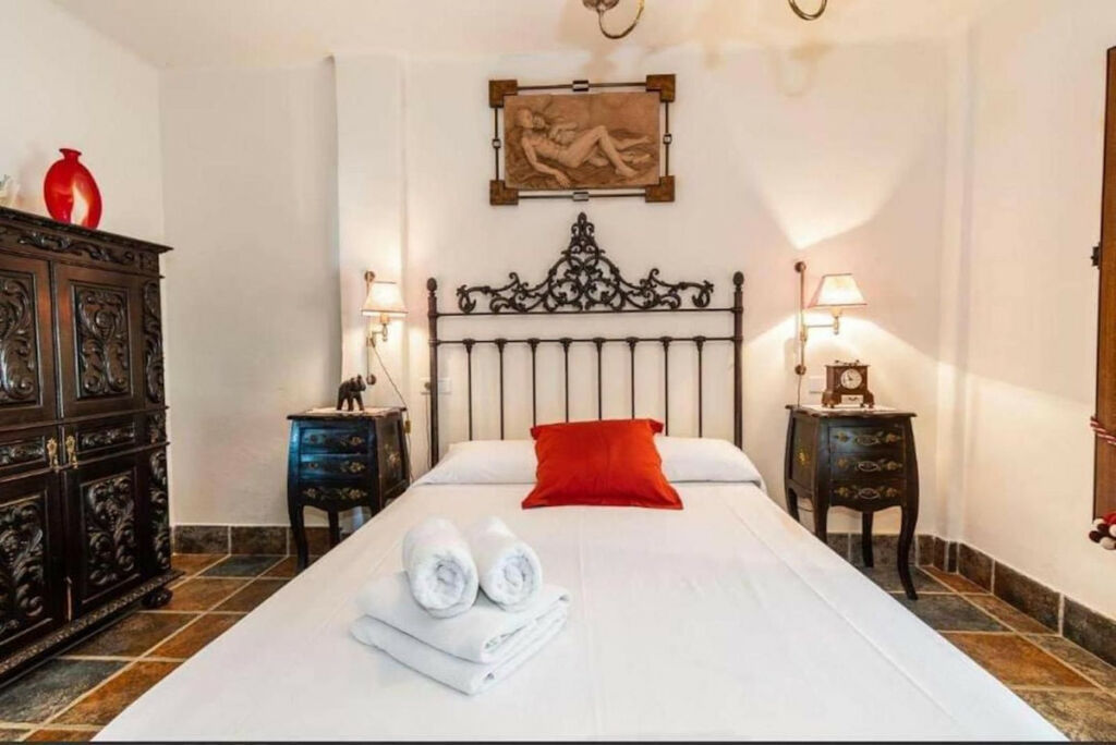 Detached Villa Frigiliana Málaga - image 18