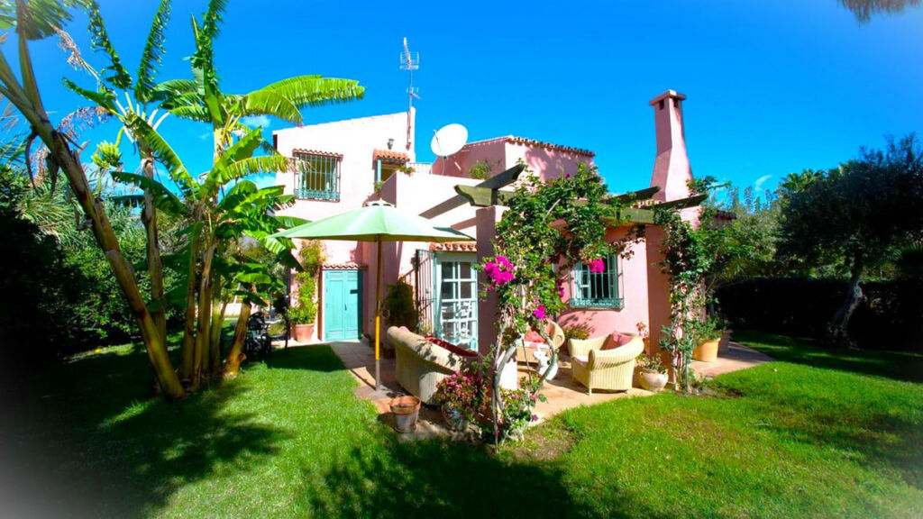 Finca - Cortijo Estepona Málaga - image 19