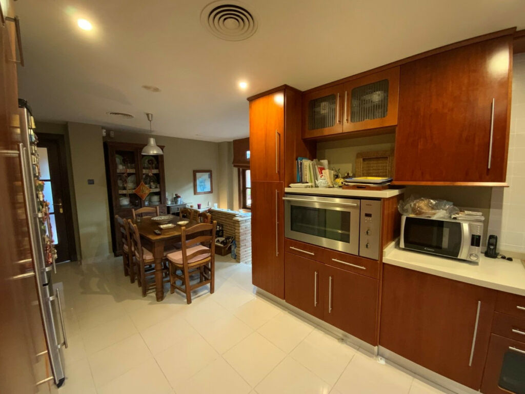 Detached Villa Marbella Málaga - image 19