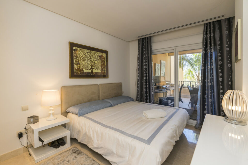 Ground Floor Apartment Nueva Andalucía Málaga - image 19
