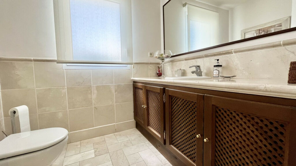 Penthouse Río Real Málaga - image 19