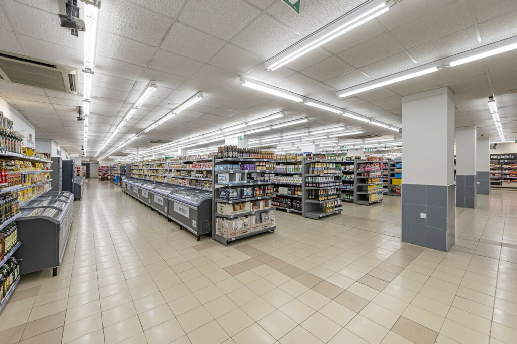 Shop Fuengirola Málaga - image 19