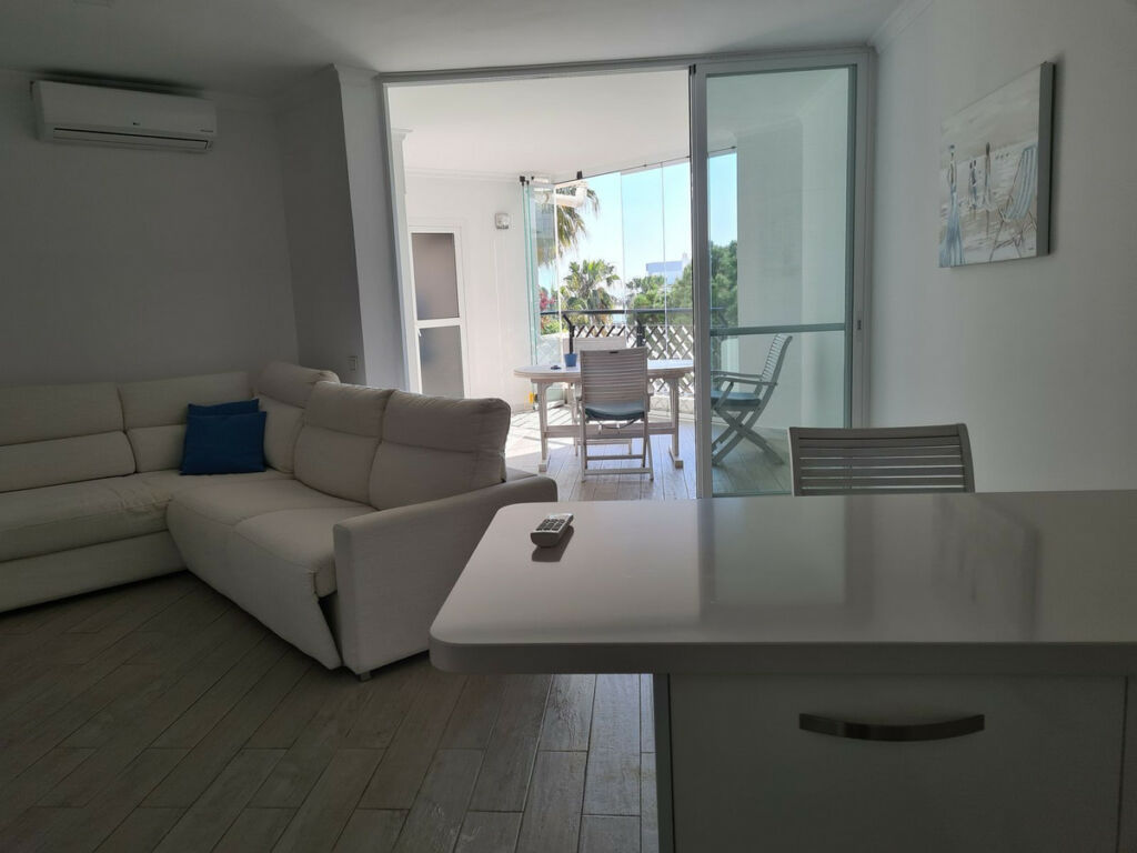 Middle Floor Apartment Calahonda Málaga - image 19