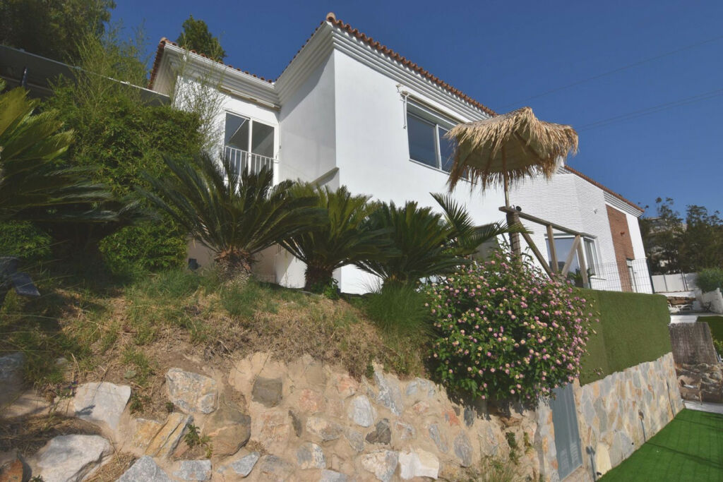 Semi-Detached House Fuengirola Málaga - image 2