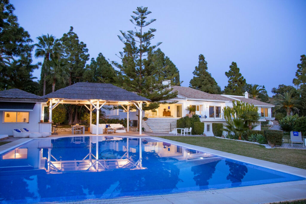 Detached Villa Hacienda Las Chapas Málaga