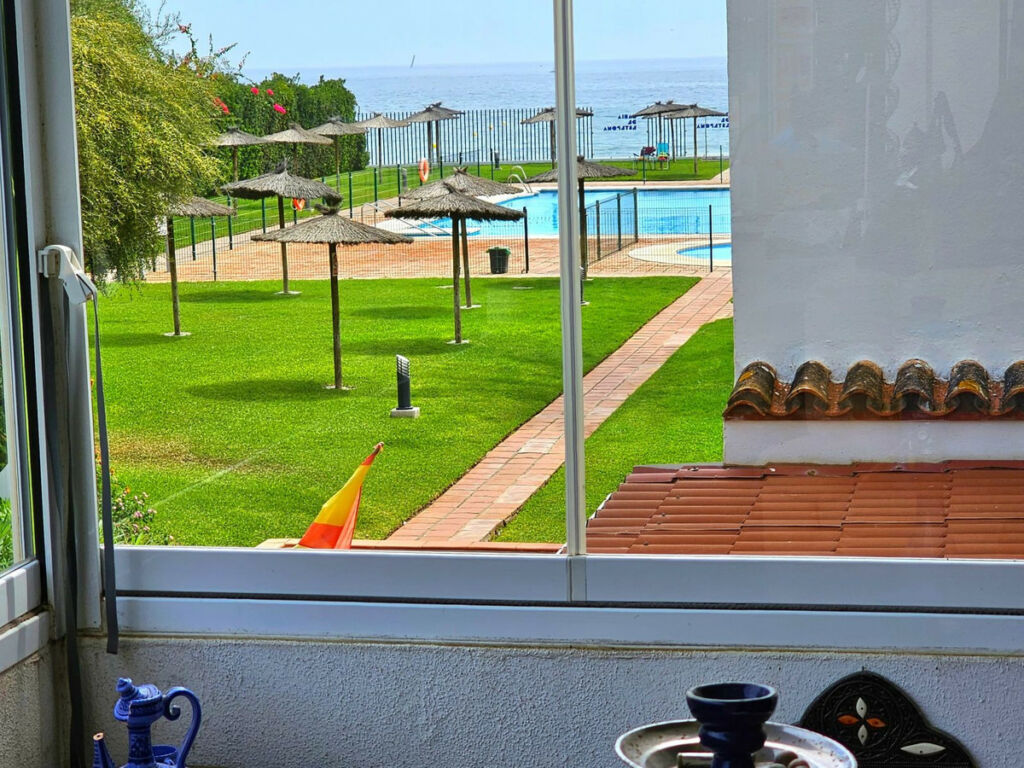 Duplex Estepona Málaga - image 2