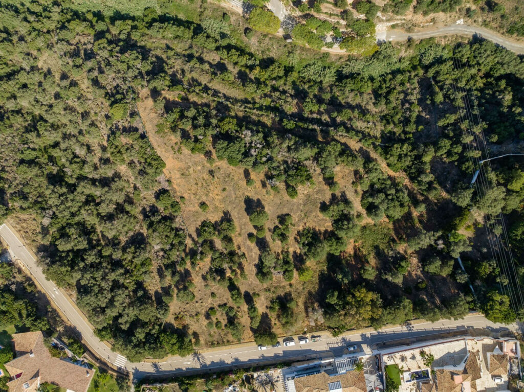 Residential Plot Elviria Málaga - image 2
