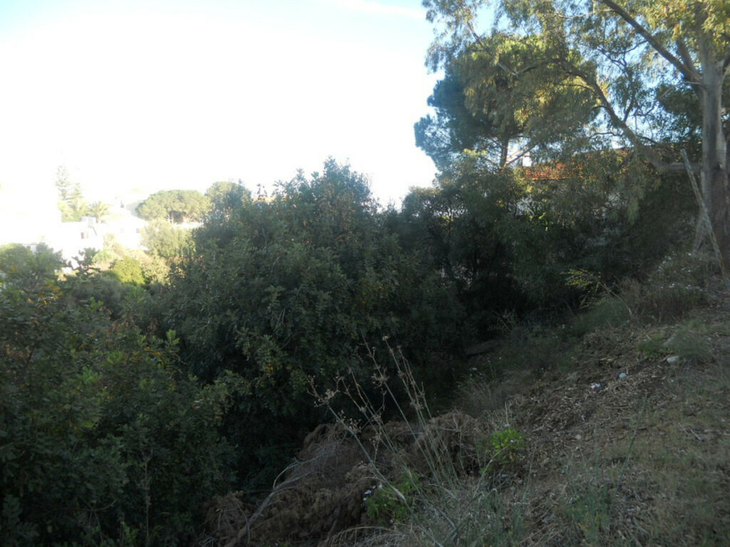 Residential Plot Fuengirola Málaga - image 2