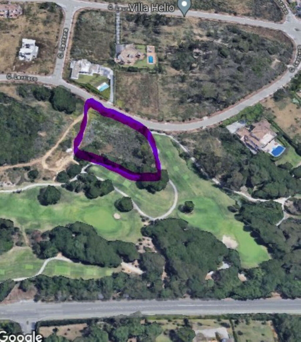 Residential Plot Sotogrande Alto Cádiz - image 2