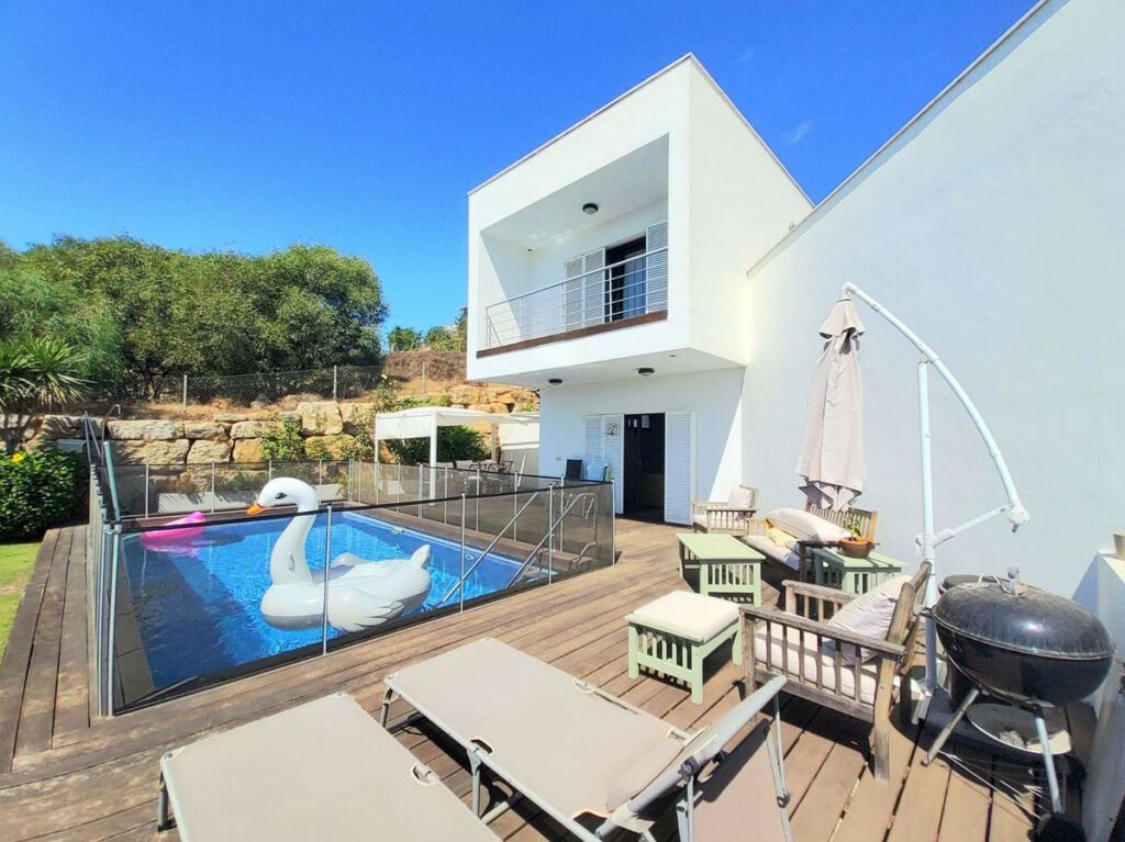 Detached Villa Torreguadiaro Cádiz - image 2