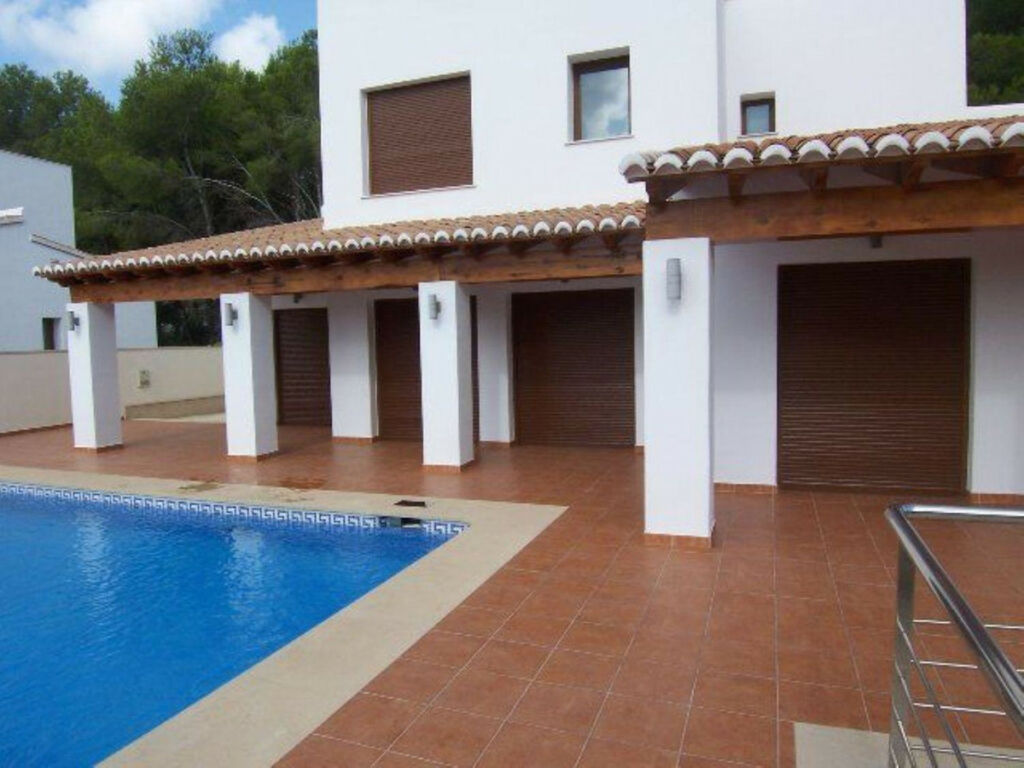 Detached Villa Moraira Alicante - image 2