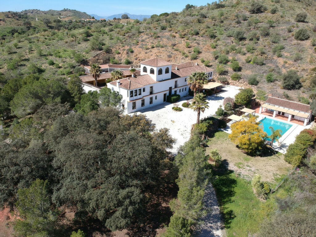 Finca - Cortijo Almogía Málaga - image 2