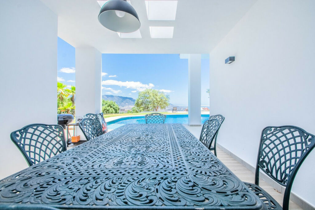Detached Villa La Mairena Málaga - image 20