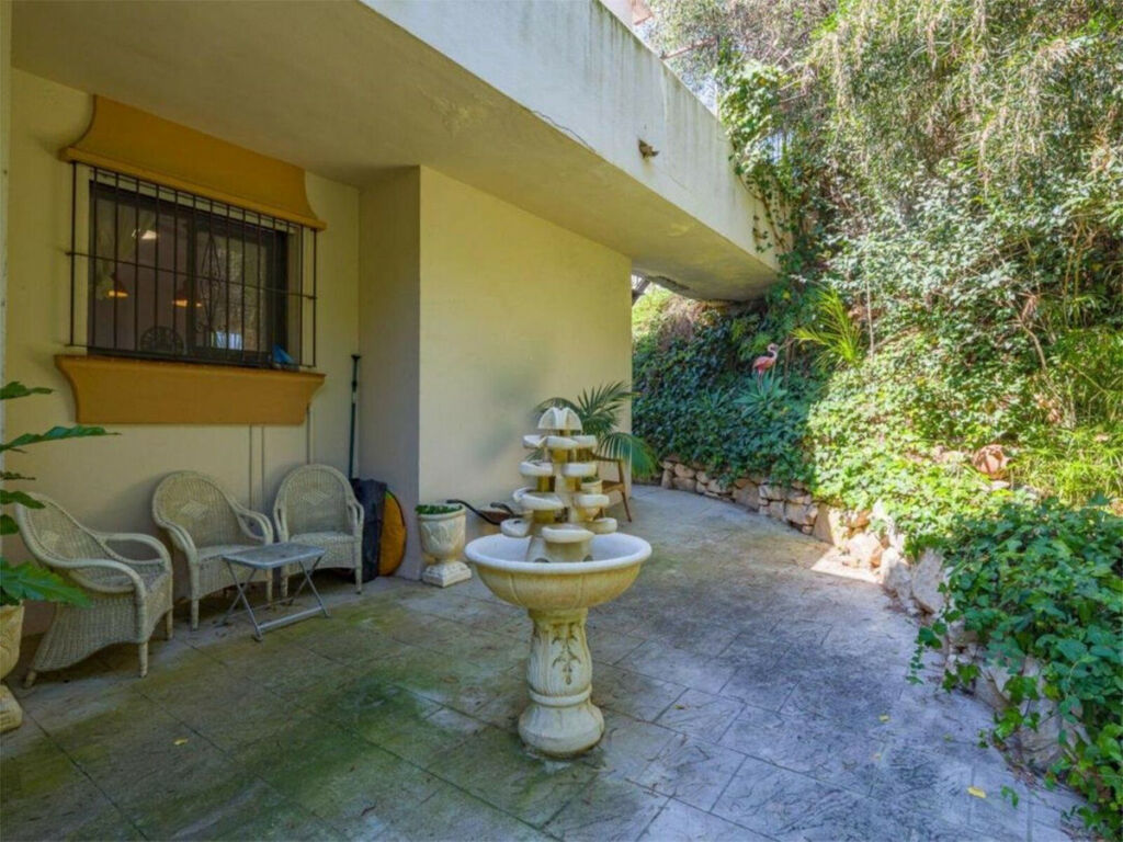 Detached Villa El Rosario Málaga - image 20