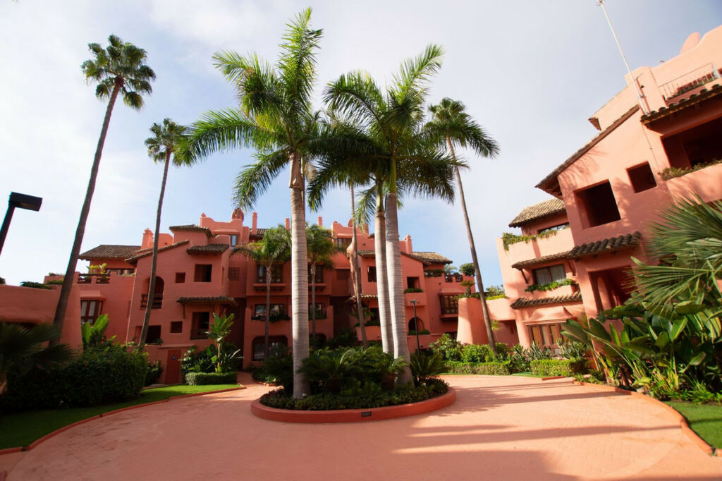 Ground Floor Apartment New Golden Mile Málaga - image 20