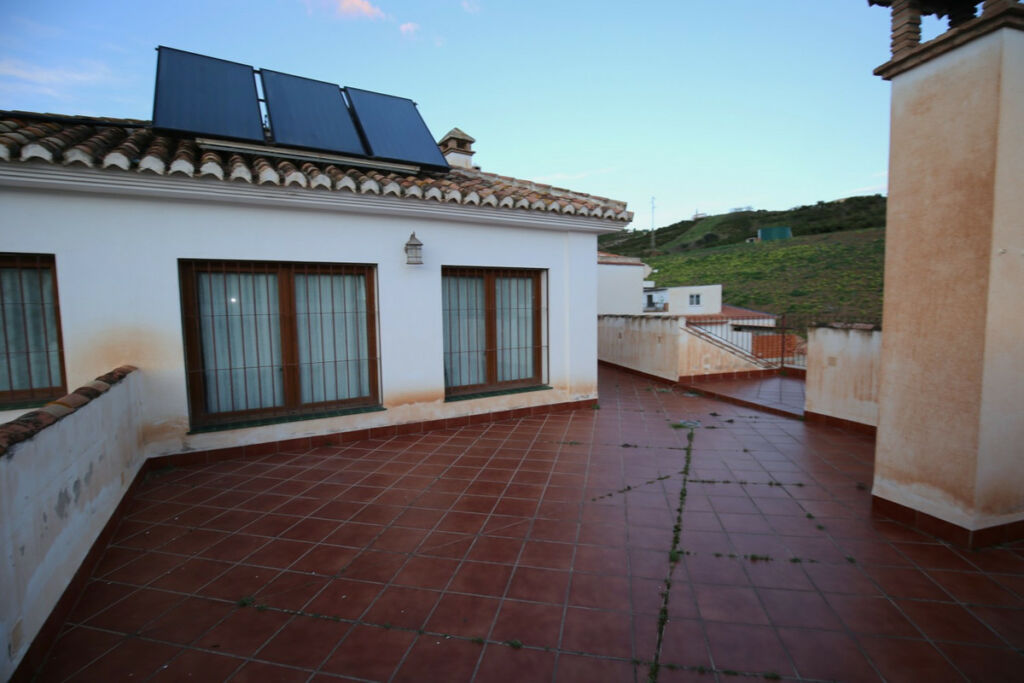 Detached Villa Benamargosa Málaga - image 21