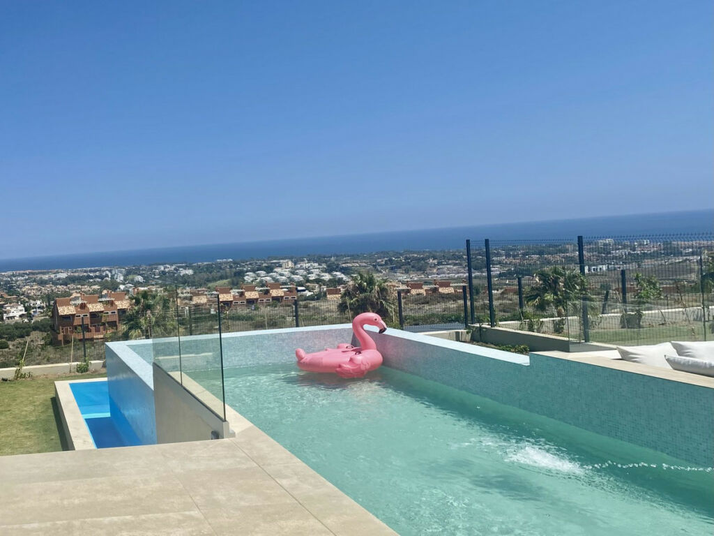 Detached Villa Benahavís Málaga - image 21
