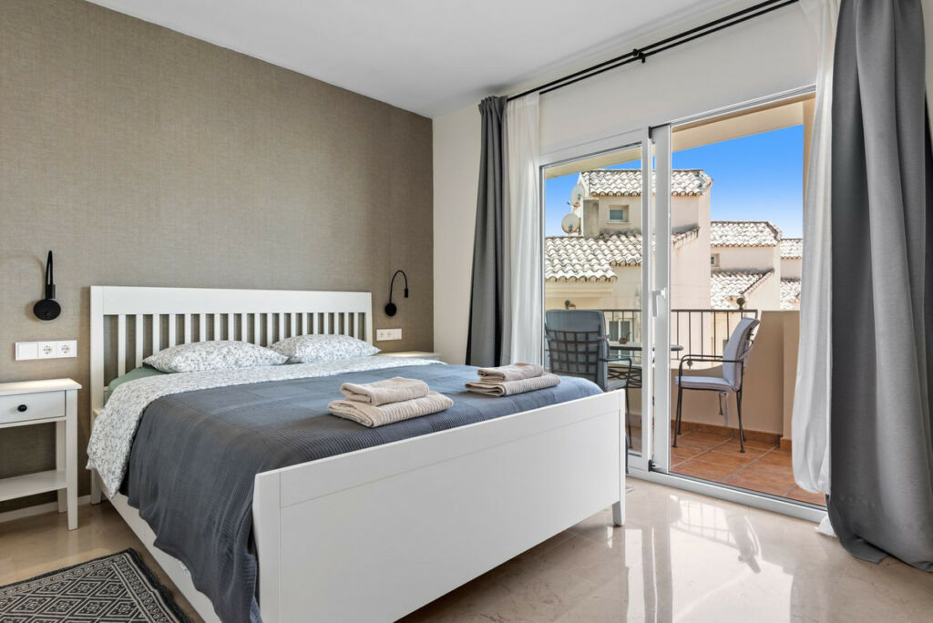 Townhouse Costabella Málaga - image 21