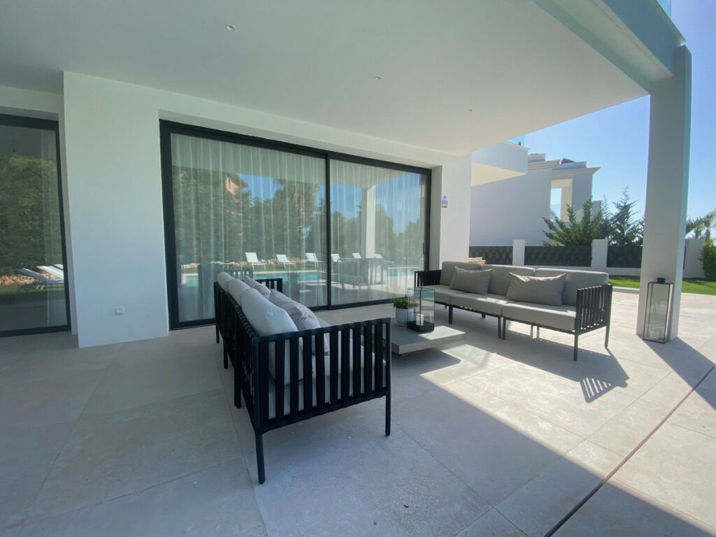 Detached Villa Monte Halcones Málaga - image 21