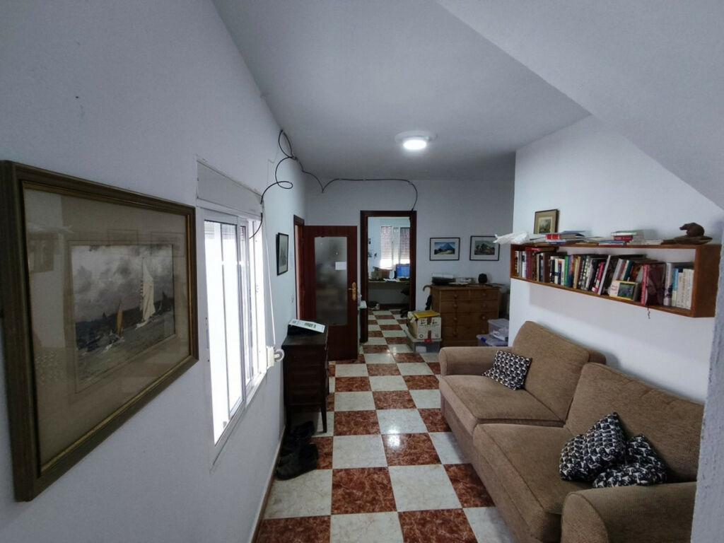 Detached Villa La Viñuela Málaga - image 21