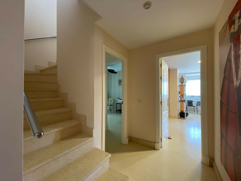 Penthouse Benahavís Málaga - image 21
