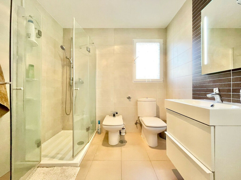 Detached Villa Fuengirola Málaga - image 21