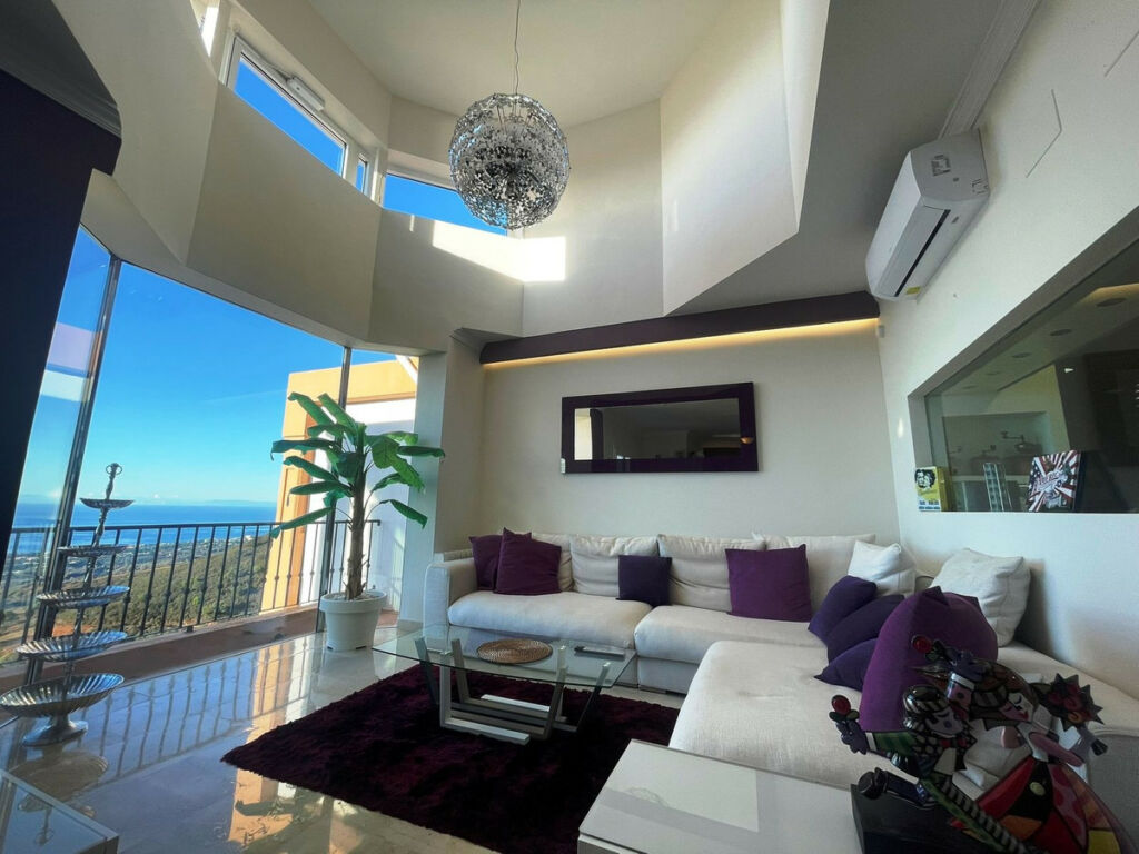 Townhouse La Mairena Málaga - image 22