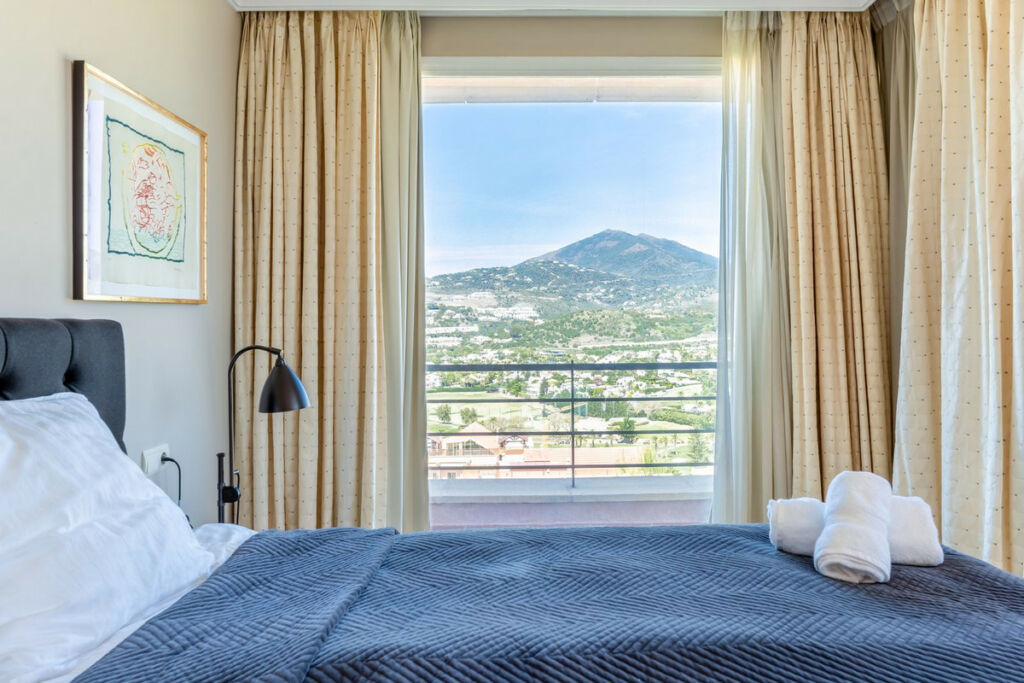 Penthouse Nueva Andalucía Málaga - image 22