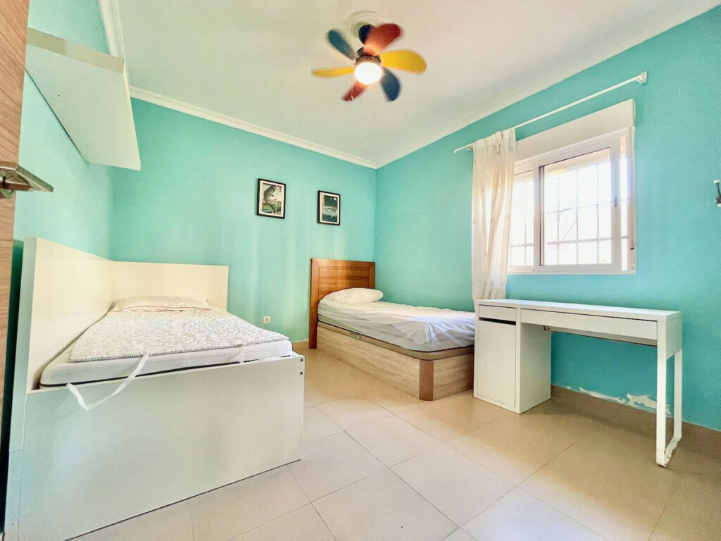 Detached Villa Fuengirola Málaga - image 22