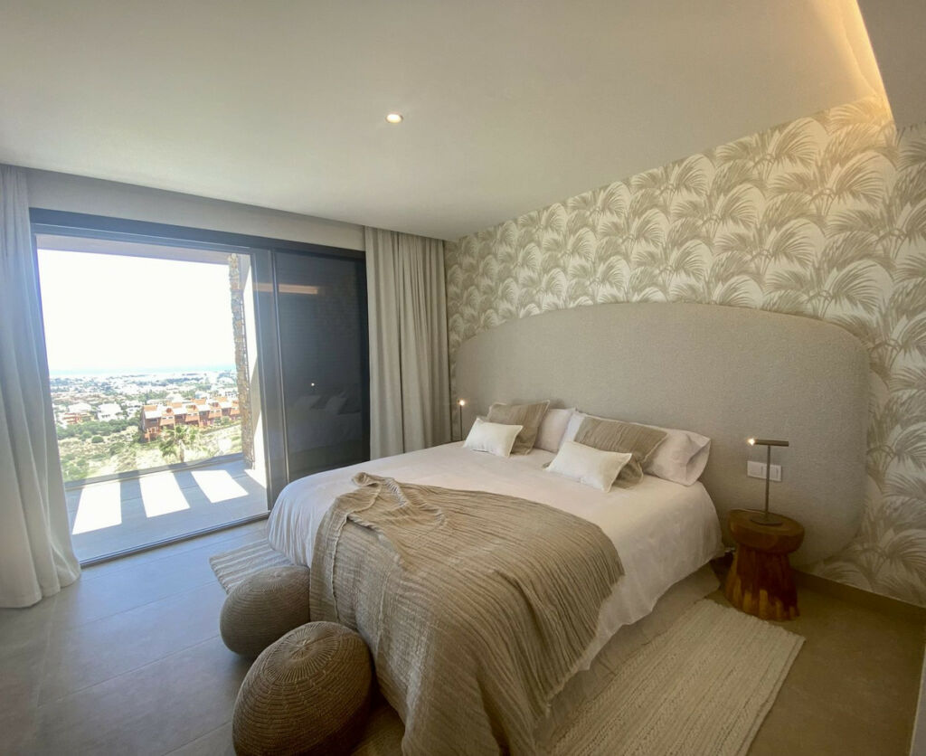 Detached Villa Benahavís Málaga - image 22
