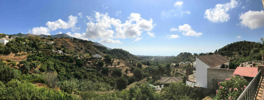 Detached Villa Mijas Málaga - image 22