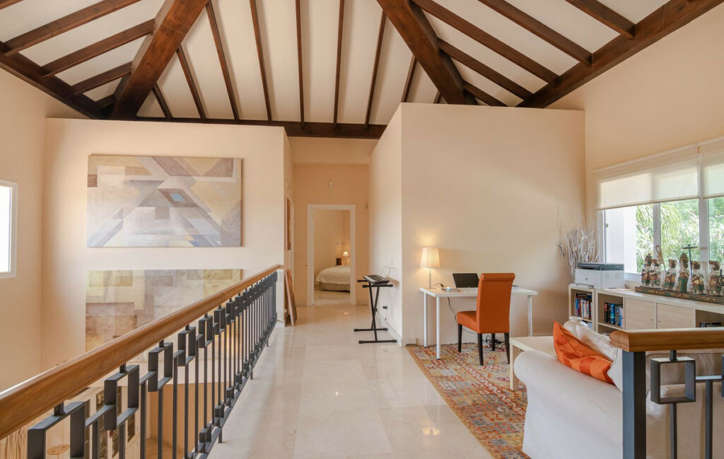 Detached Villa Benahavís Málaga - image 22