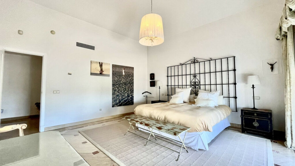 Penthouse Río Real Málaga - image 22