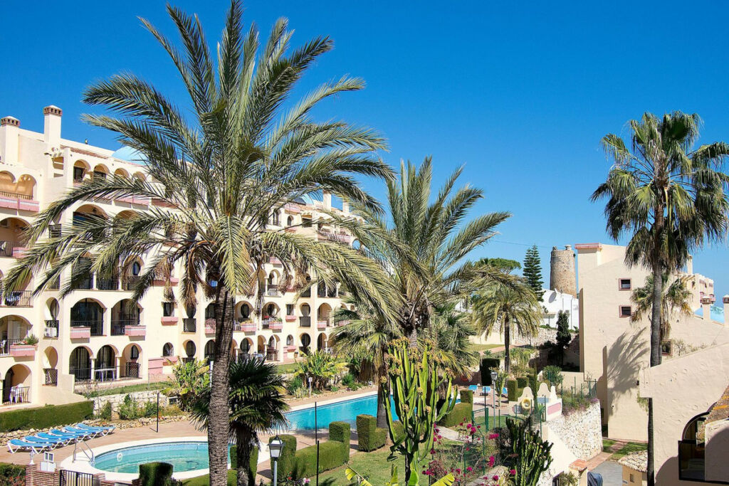Middle Floor Apartment Torrenueva Málaga - image 19