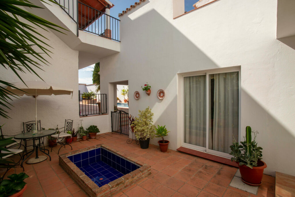 Hostel Pizarra Málaga - image 23