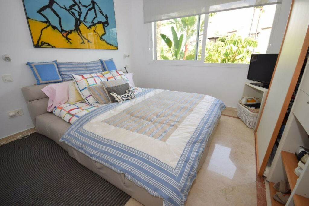 Middle Floor Apartment Costalita Málaga - image 22