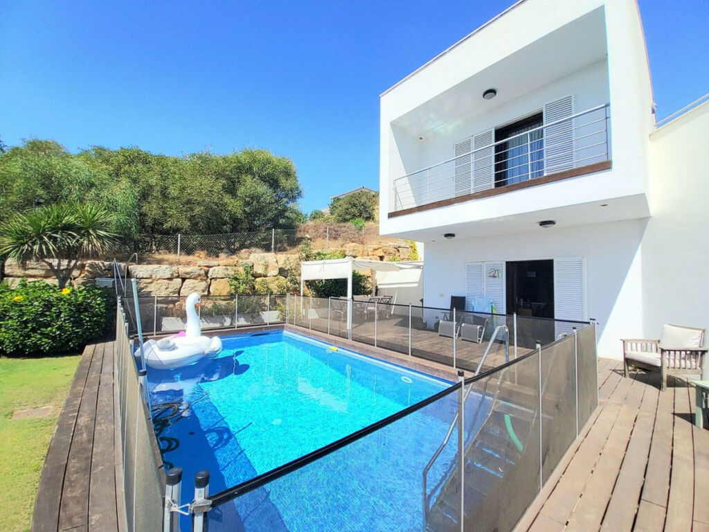 Detached Villa Torreguadiaro Cádiz - image 24