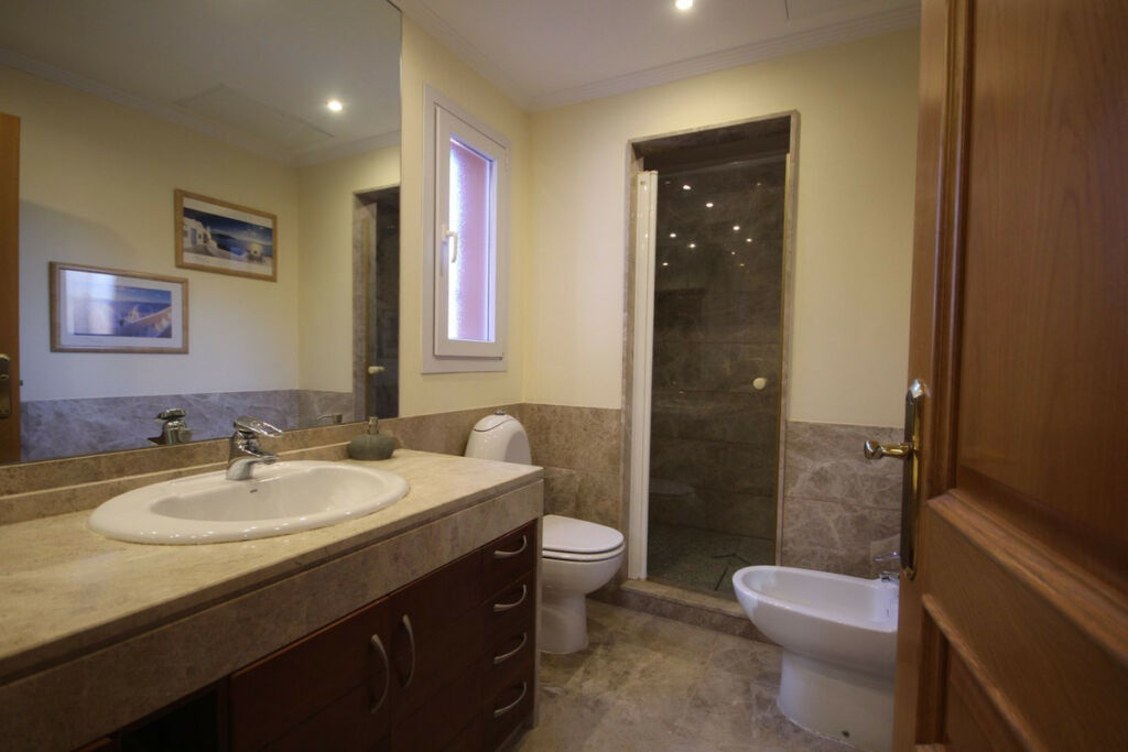 Semi-Detached House Santa Clara Málaga - image 30