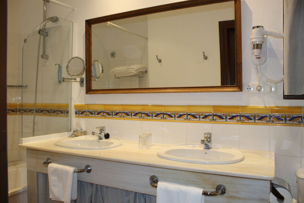 Hotel Ronda Málaga - image 25