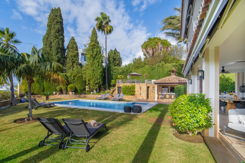 Detached Villa El Rosario Málaga - image 25